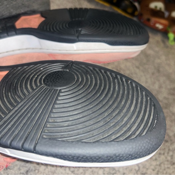 NIKE SB DUNK LOW ‘PINK PIG’ SIZE-9 EXTRA LACES AND REPLACEMENT SB BOX - Picture 13 of 13